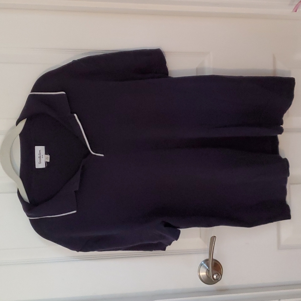 Men's blue knit shirt